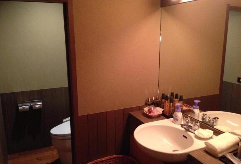 اتاق اکونومی, Yoyokaku Ryokan