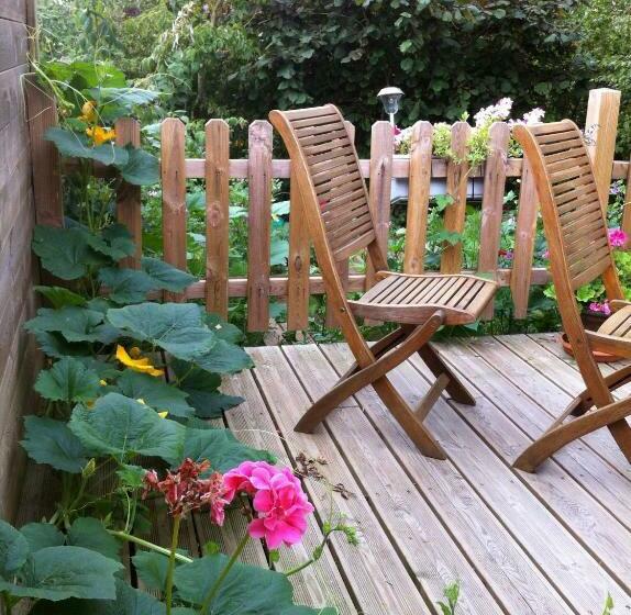 Standard Room Garden View, Couette Et Cafe Creme