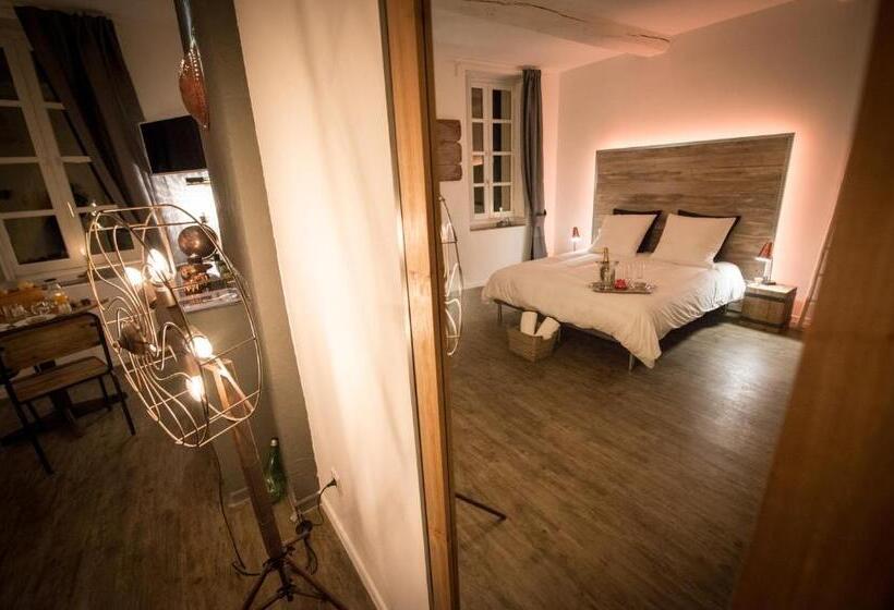 Полулюкс Вид на Сад, La Maison Gustave