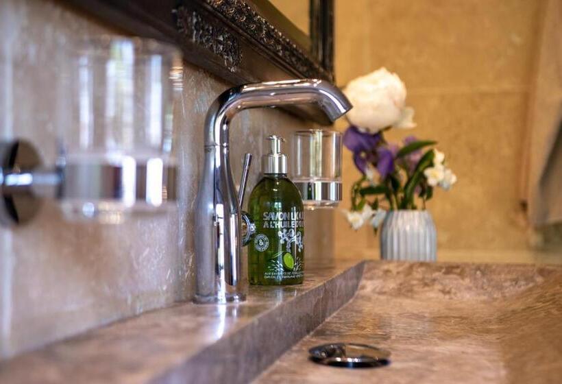 اتاق استاندارد با تخت بزرگ, Le Jardin De Mazan