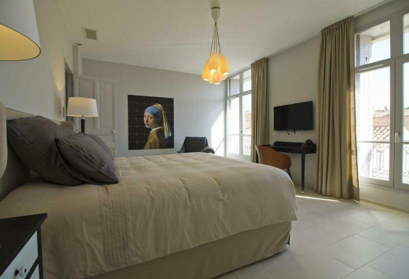 سوئیت با تخت بزرگ, Villa Meridia