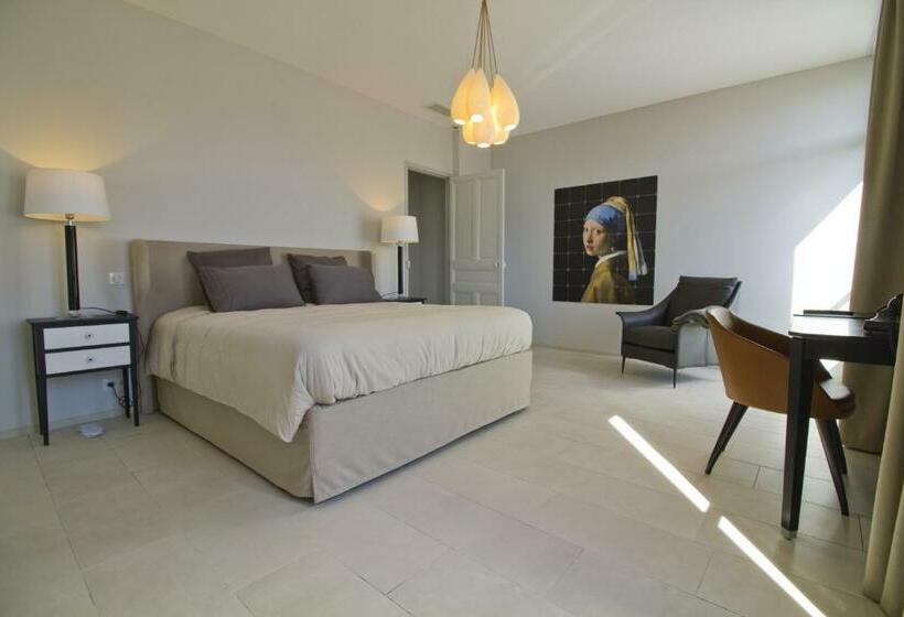 سوئیت با تخت بزرگ, Villa Meridia