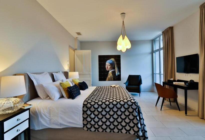 سوئیت با تخت بزرگ, Villa Meridia