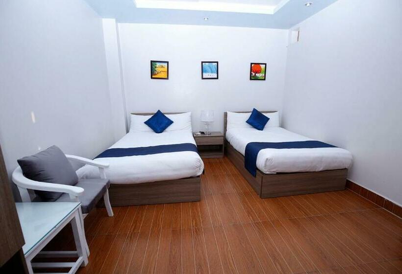 اتاق استاندارد با چشم‌انداز, Catba Central Hotel 2