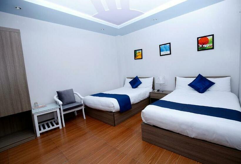 اتاق استاندارد با چشم‌انداز, Catba Central Hotel 2