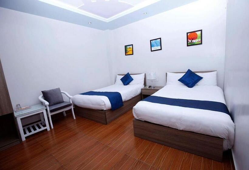 اتاق استاندارد با چشم‌انداز, Catba Central Hotel 2