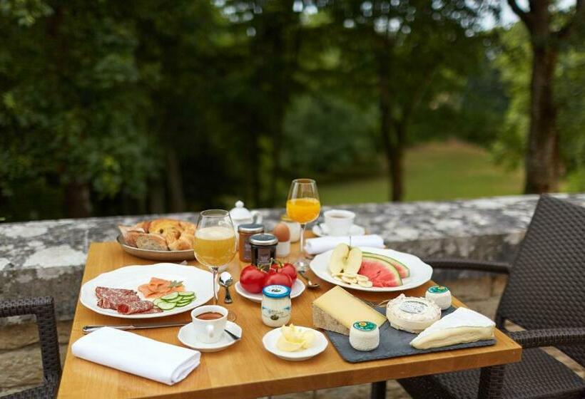 سوییت جونیور لوکس, Château Saint Michel, The Originals Relais