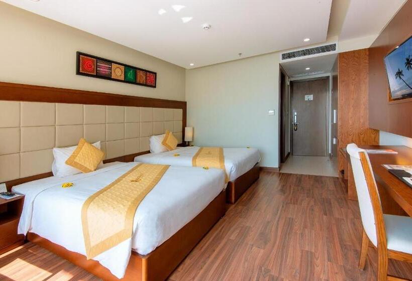 اتاق استاندارد با بالکن, Grand Sea Hotel Danang