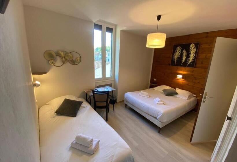 Economy Triple Room, Le Relax
