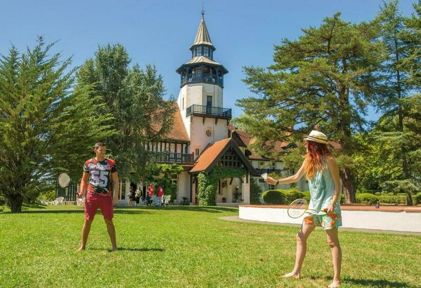 اتاق استاندارد سه نفره, Vtf Le Domaine De Françon