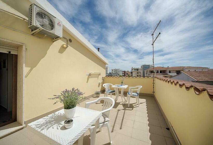 اتاق استاندارد سه نفره, Casa Lucia