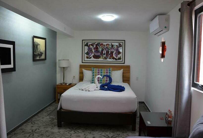 اتاق لوکس, La Casita De Coyoacán