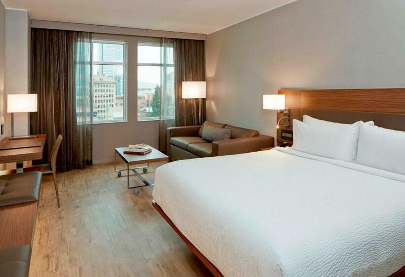 اتاق استاندارد با تخت بزرگ, Ac Hotel By Marriott Portland Downtown, Or