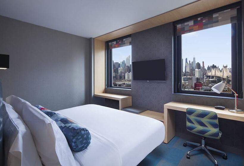 اتاق استاندارد با تخت دوبل برای معلولان, Aloft Long Island Citymanhattan View