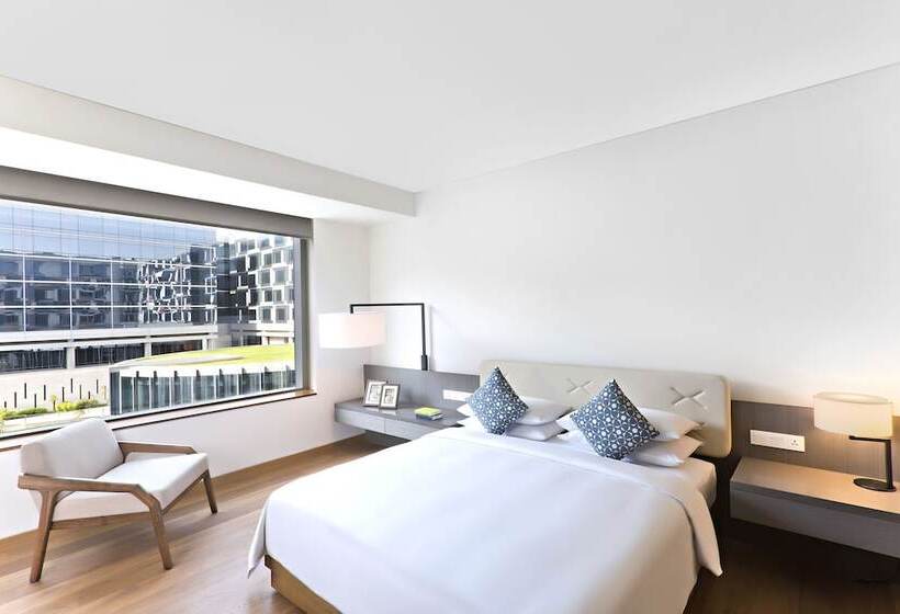 سوییت, Andaz Delhi, By Hyatt