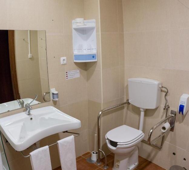 اتاق استاندارد برای معلولان, Casa Do Tua