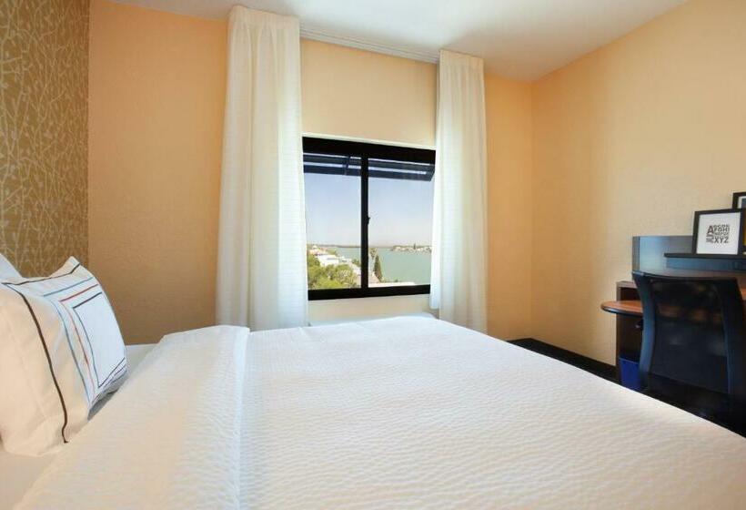 اتاق استاندارد با تخت بزرگ, Fairfield Inn & Suites By Marriott Clearwater Beach