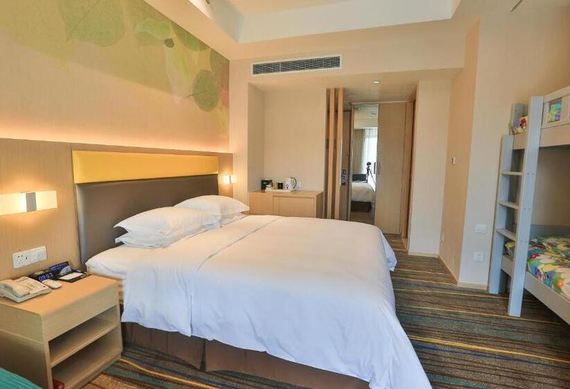 اتاق خانوادگی با چشم‌انداز کوه, Holiday Inn Express Emei Mountain, An Ihg