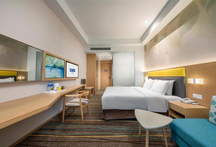 اتاق استاندارد با چشم‌انداز کوهستان, Holiday Inn Express Emei Mountain, An Ihg