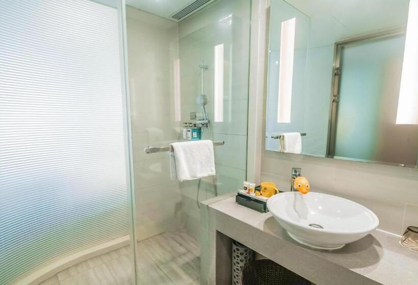 اتاق استاندارد با تخت بزرگ, Holiday Inn Express Emei Mountain, An Ihg