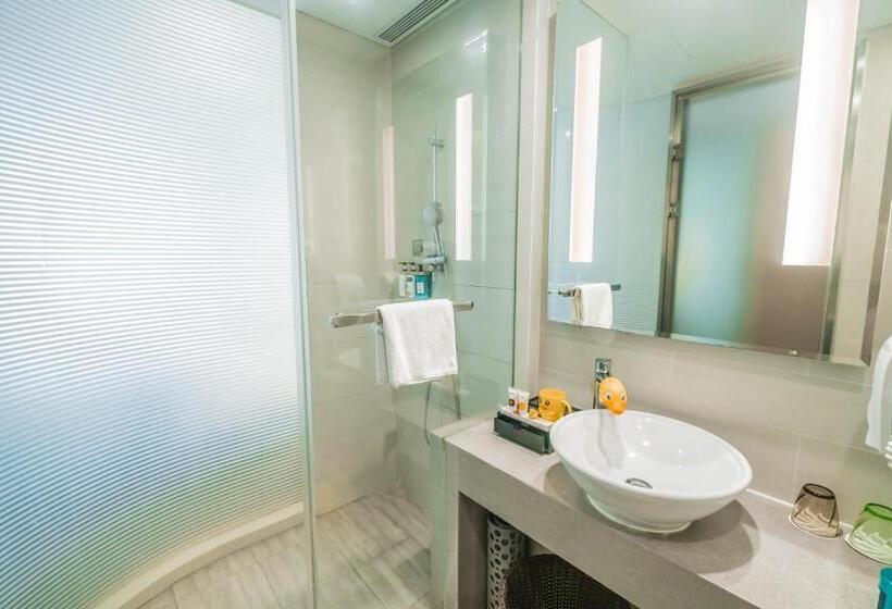 اتاق استاندارد با تخت بزرگ, Holiday Inn Express Emei Mountain, An Ihg