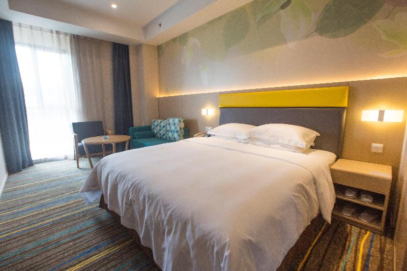 اتاق استاندارد, Holiday Inn Express Emei Mountain, An Ihg