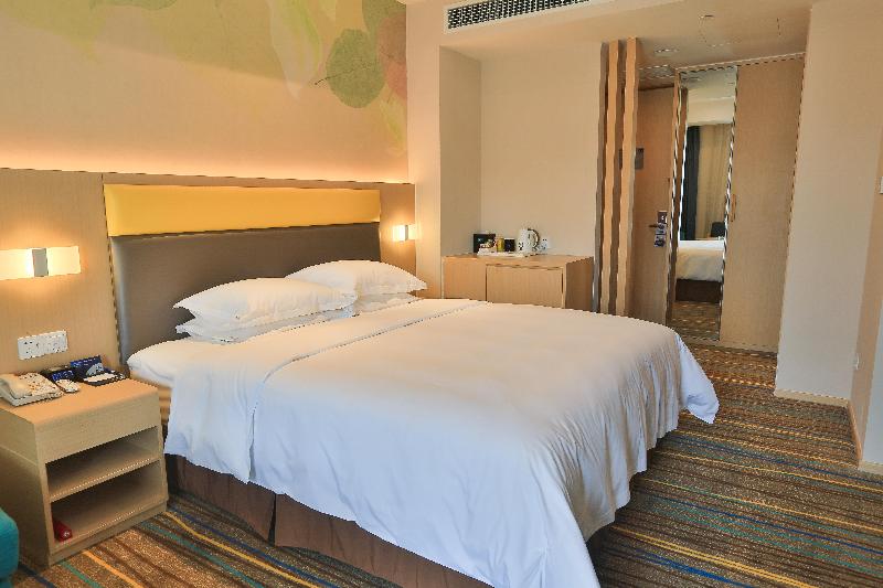 اتاق استاندارد, Holiday Inn Express Emei Mountain, An Ihg