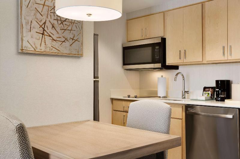 带大床的套房, Homewood Suites By Hilton Salt Lake City Draper
