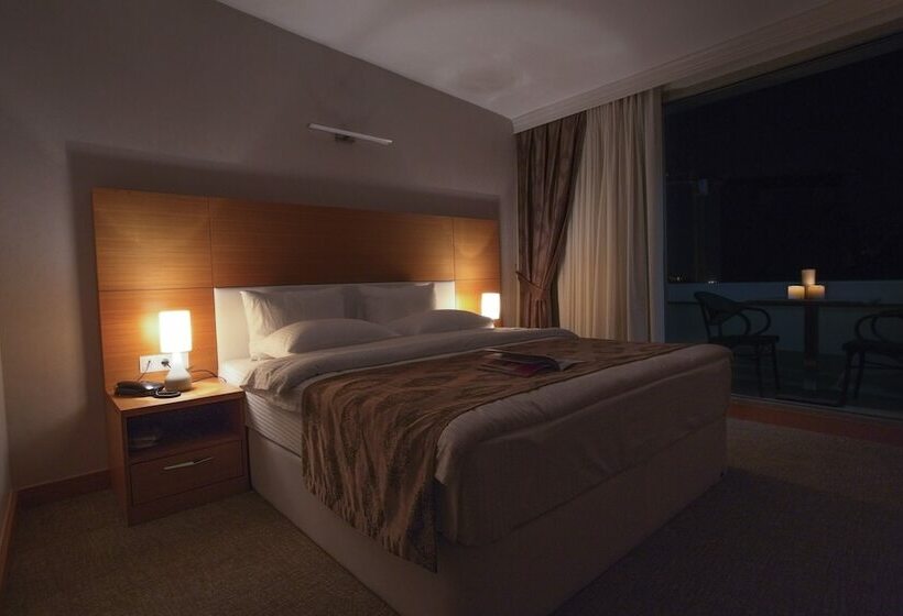 مجموعه ویستا شهر, Mien Suites