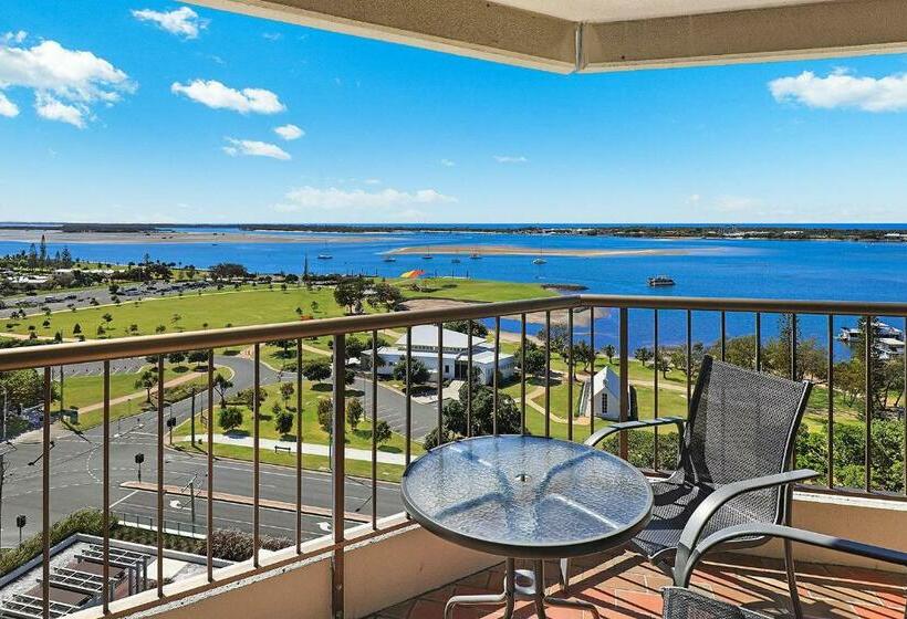 آپارتمان 2 خوابه, Palmerston Tower On Southport Broadwater