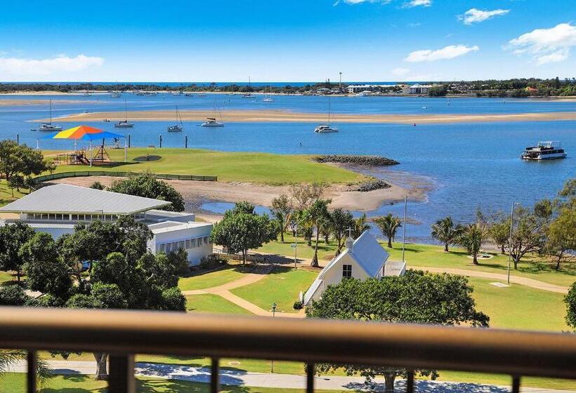 آپارتمان 1 خوابه, Palmerston Tower On Southport Broadwater