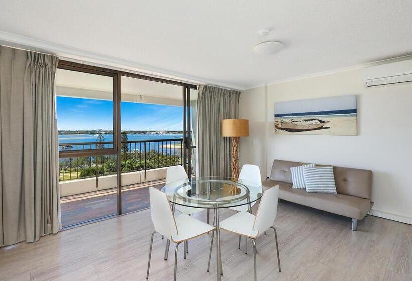 آپارتمان 1 خوابه, Palmerston Tower On Southport Broadwater