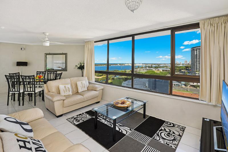 آپارتمان 2 خوابه, Palmerston Tower On Southport Broadwater