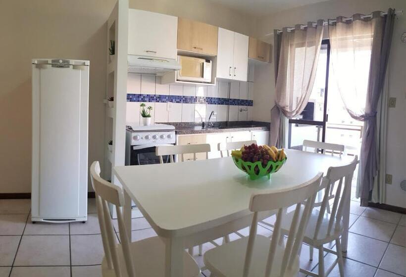 آپارتمان 2 خوابه با چشم‌انداز دریا, Bomar Residence