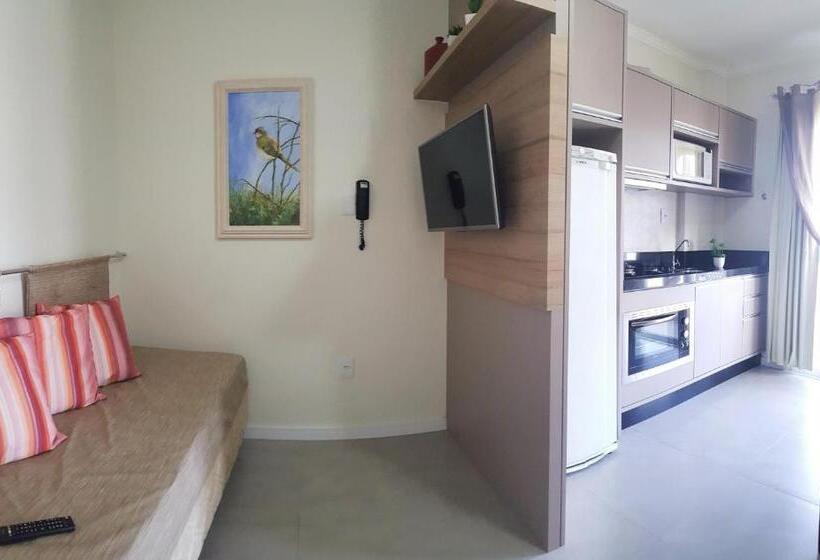 Deluxe Suite Sea View, Bomar Residence