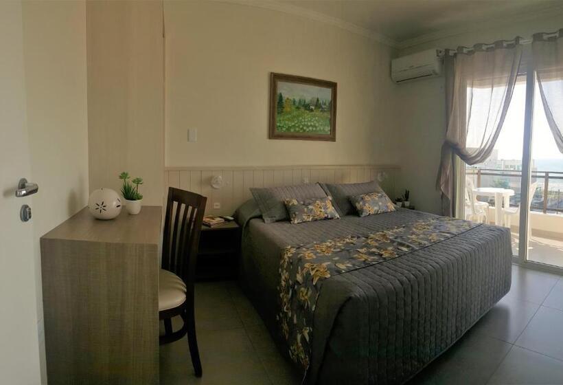 سوئیت دلوکس 2 خوابه, Bomar Residence
