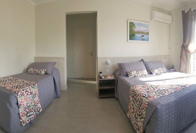 Deluxe Suite Sea View, Bomar Residence