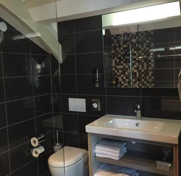 استودیوی استاندارد, Golden Mansion Apart