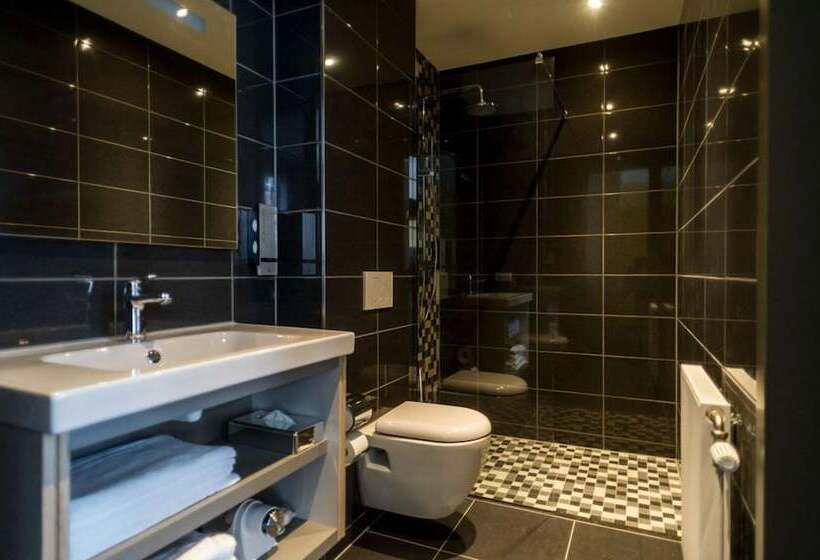 استودیوی استاندارد, Golden Mansion Apart