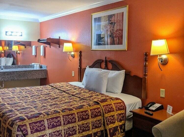 اتاق استاندارد با تخت دوبل, Lake Houma Inn