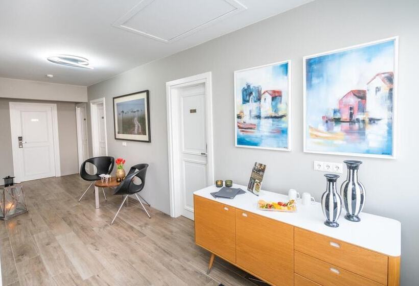 اتاق استاندارد با سرویس بهداشتی مشترک, Guesthouse Keflavik By Reykjavik Keflavik Airport