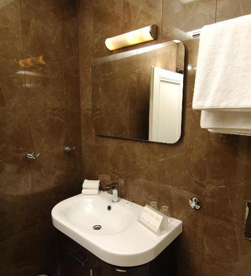 استودیوی سوپریور, Sunce Palace Apartments With Free Offsite Parking