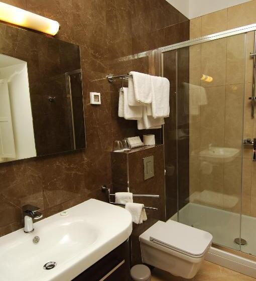 استودیوی سوپریور, Sunce Palace Apartments With Free Offsite Parking