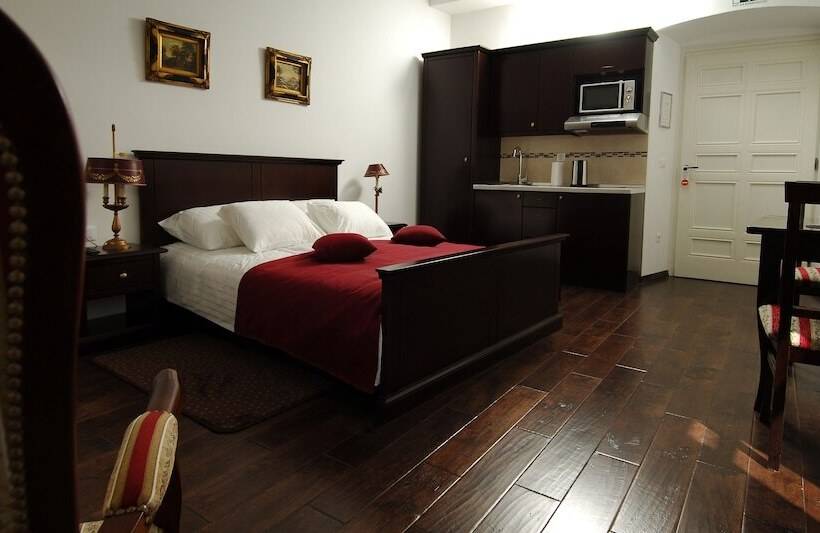 استودیوی سوپریور, Sunce Palace Apartments With Free Offsite Parking
