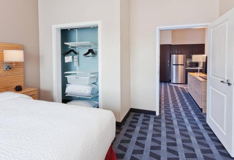 Suite Queen Bed, Towneplace Suites Dothan