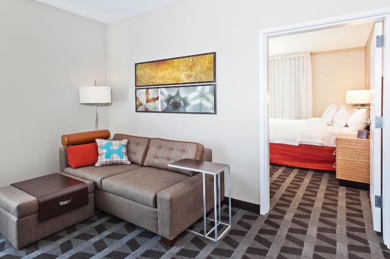 Suite Queen Bed, Towneplace Suites Dothan