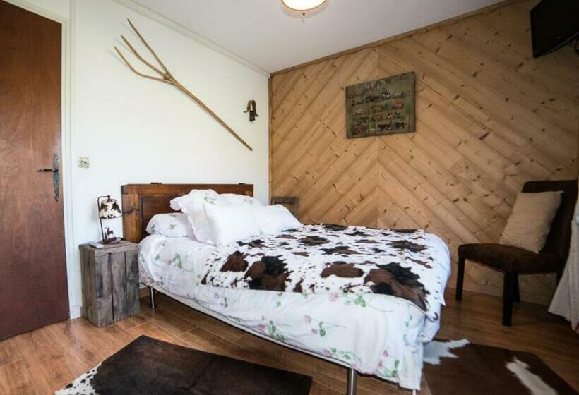اتاق استاندارد با چشم‌انداز کوهستان, B&b Chalet La Providence