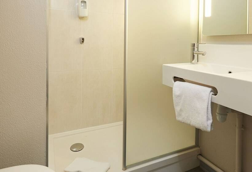 اتاق استاندارد چهار تخته, B&b Hotel Lens Musée Du Louvre