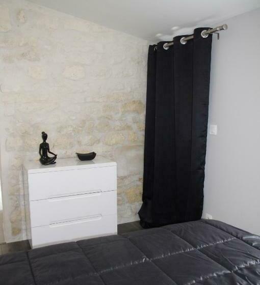 سوییت لوکس, Le Clos Des Oiseaux