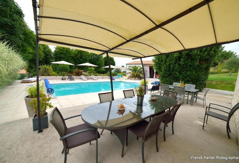 خانه 3 خوابه, Le Clos Des Oiseaux